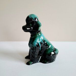 Blue Mountain ceramic dog puddle figurine/statue